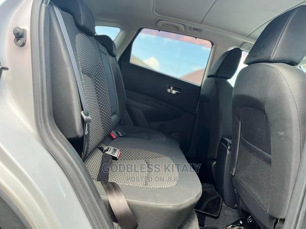 Nissan Dualis 2009 Blue