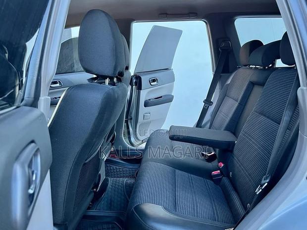 Subaru Forester 2004 Silver
