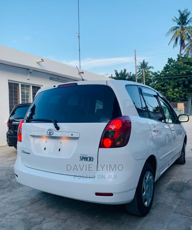 Toyota Corolla Spacio 1.5 X G-Edition 2002 White
