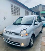 Toyota Sienta 1.5 FWD 2004 Silver for sale