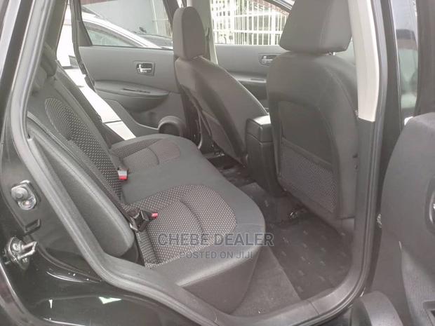 Nissan Dualis 2011 Black