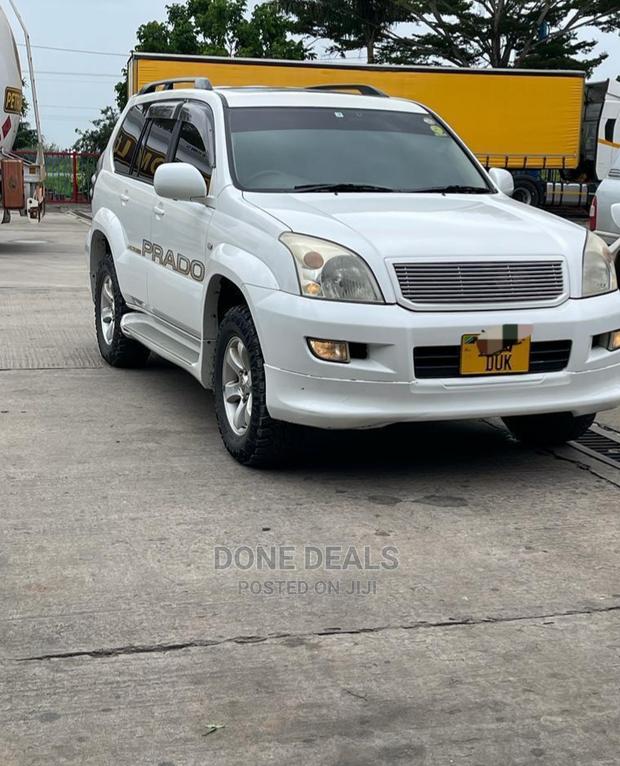 Toyota Land Cruiser Prado 2007 White