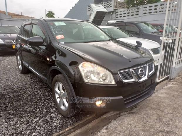 Nissan Dualis 2011 Black