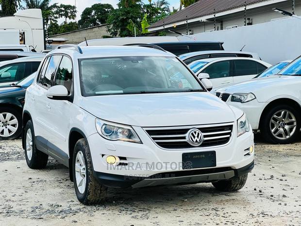 Volkswagen Tiguan 2009 White