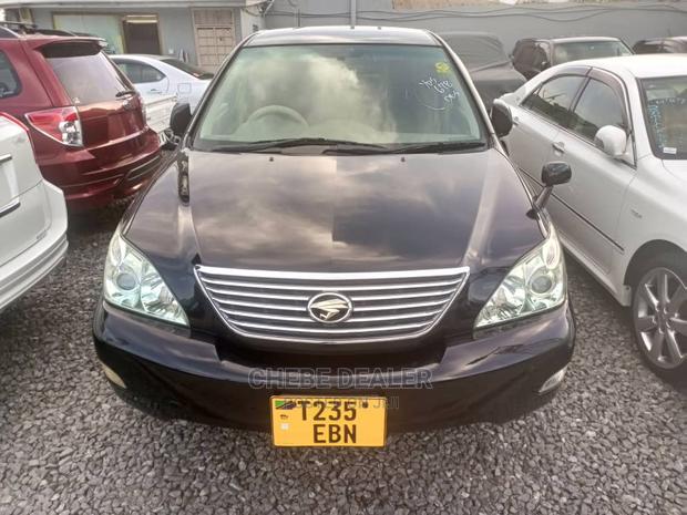 Toyota Harrier 2.4 2006 Black