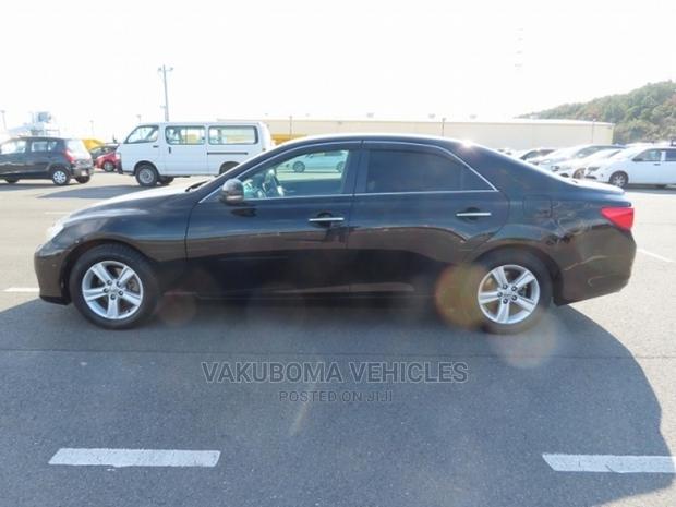 Toyota Mark X 2010 Black