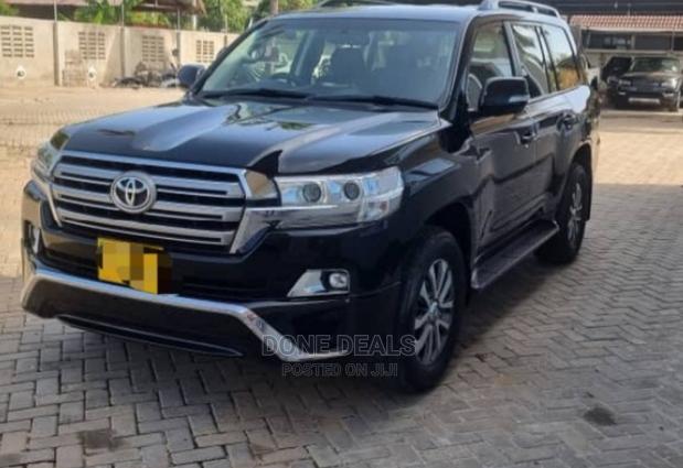 Toyota Land Cruiser 2017 Black