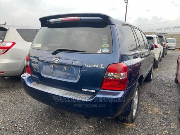 Toyota Kluger 2006 Blue