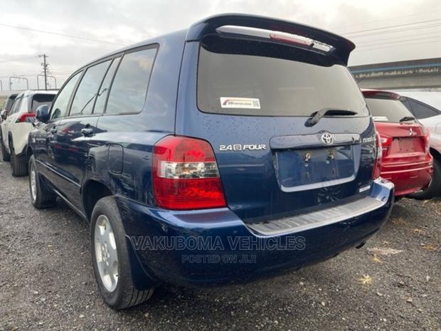 Toyota Kluger 2006 Blue