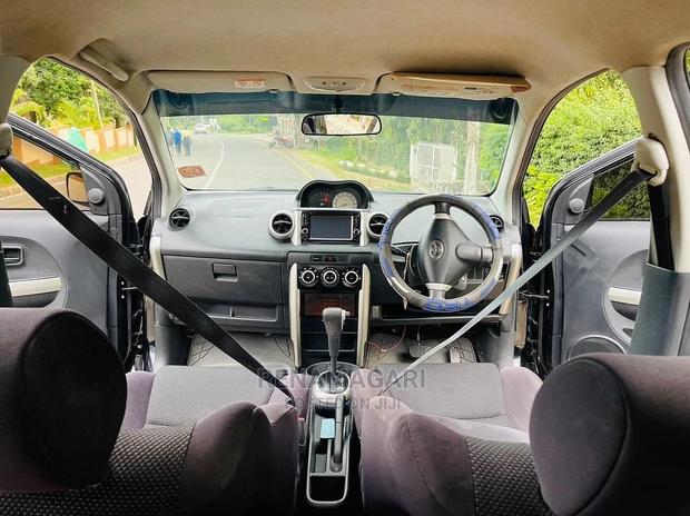 Toyota IST 2005 Black