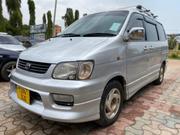 Toyota Noah 2004 Silver for sale