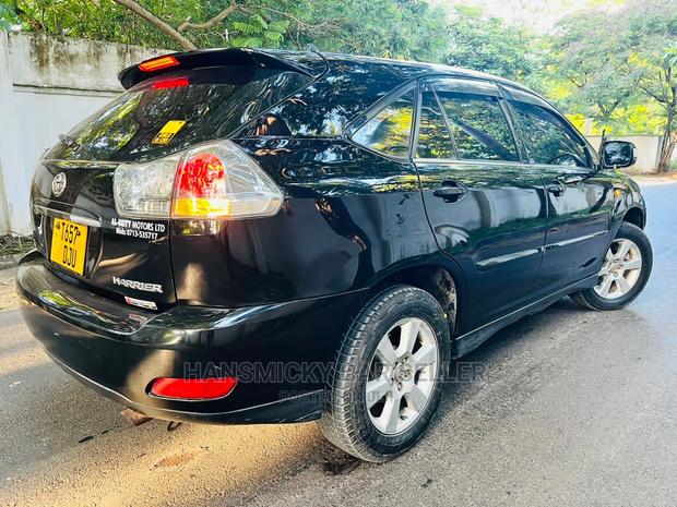 Toyota Harrier 2005 Black