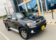 Toyota Hilux 2.5 Cab 2005 Black for sale