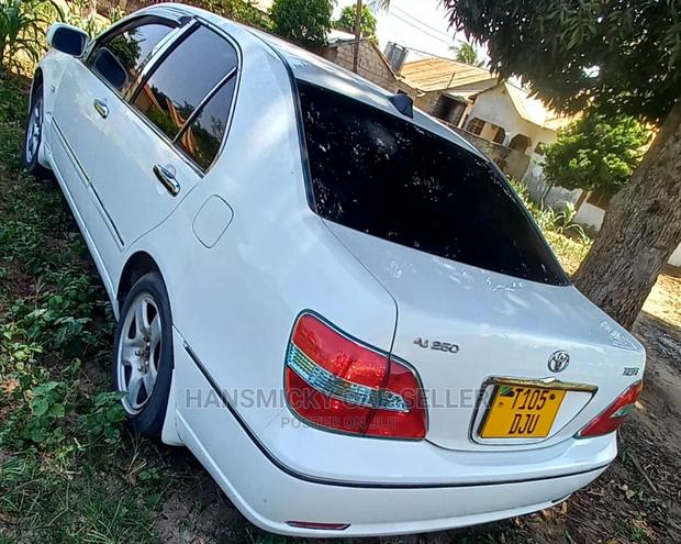 Toyota Brevis 2004 White