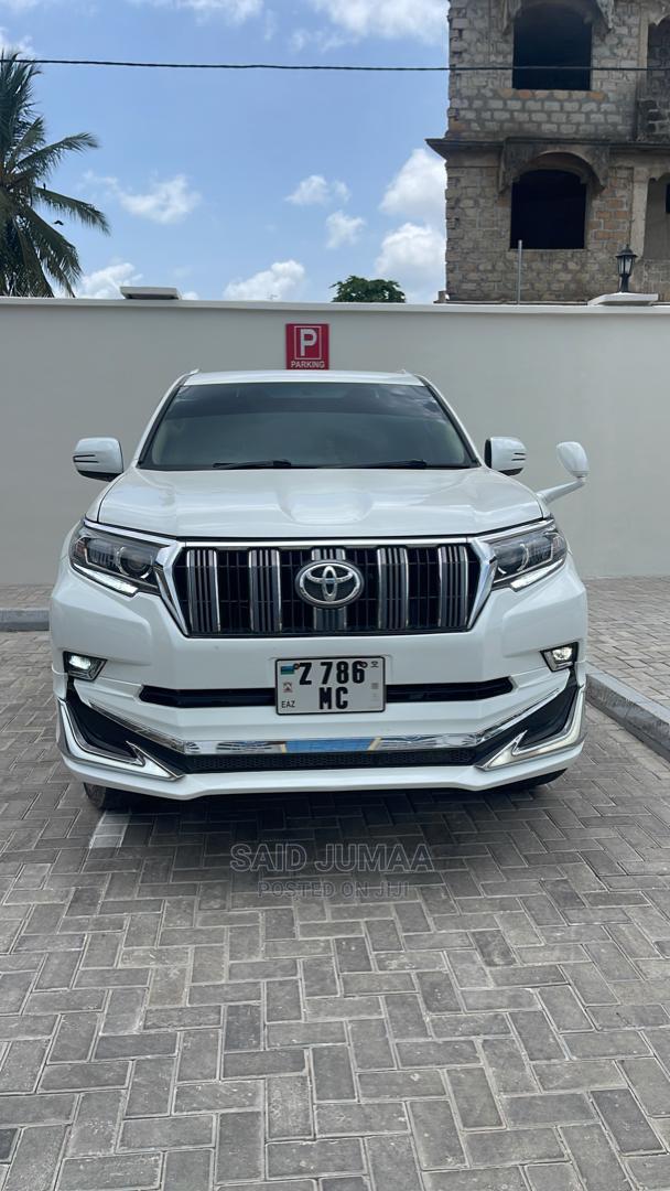 Toyota Land Cruiser Prado 2.7 i 2013 White