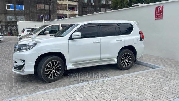 Toyota Land Cruiser Prado 2.7 i 2013 White