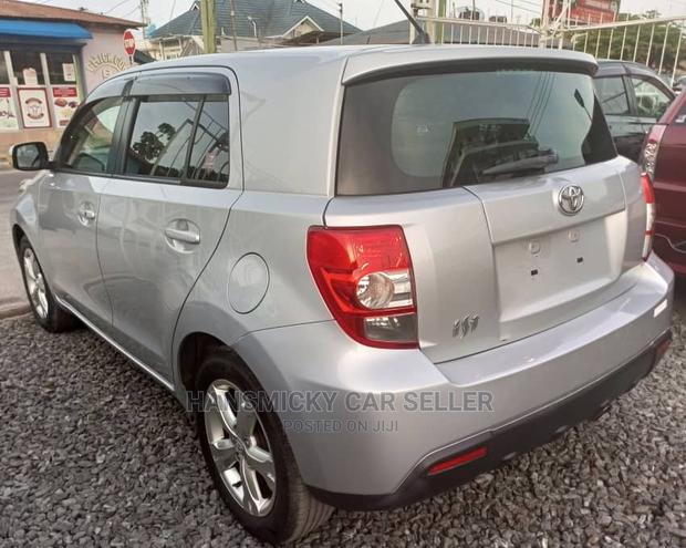 Toyota IST 2008 Silver