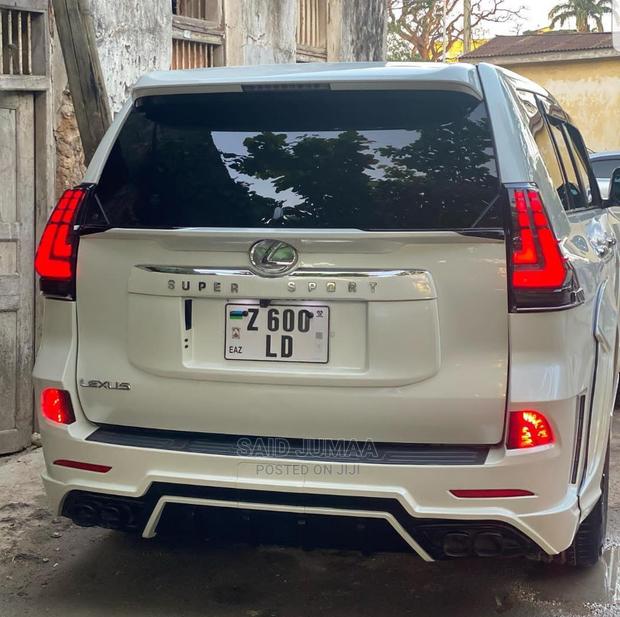 Toyota Land Cruiser Prado 2.7 i 2012 White