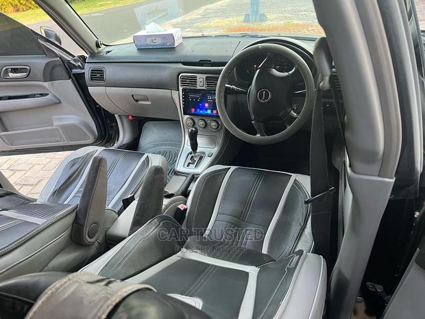 Subaru Forester 2.0 X Trend 2006 Black