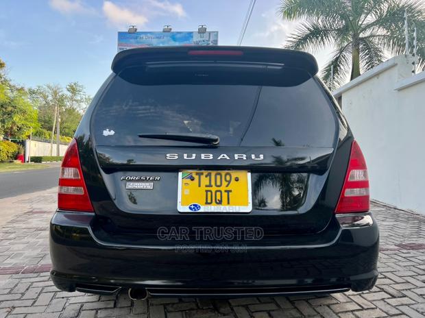 Subaru Forester 2.0 X Trend 2006 Black