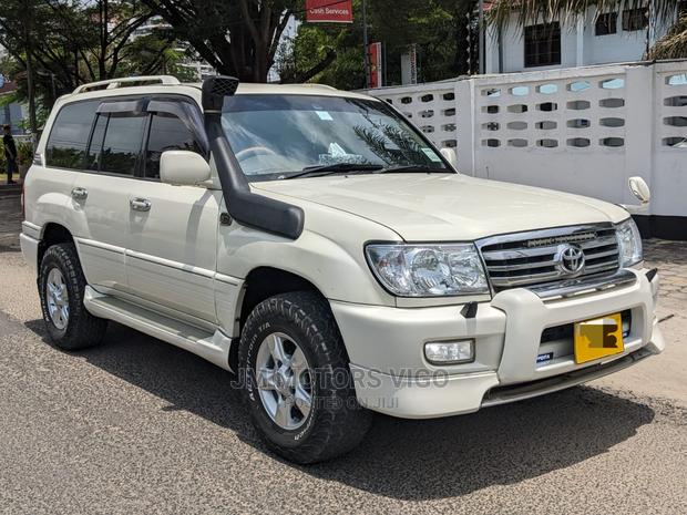 Toyota Land Cruiser 1999 Pearl