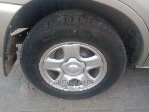 Toyota RAV4 1.8 2005 Gold