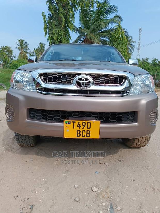 Toyota Hilux 2.5 D-4d 4X4 SRX 2009