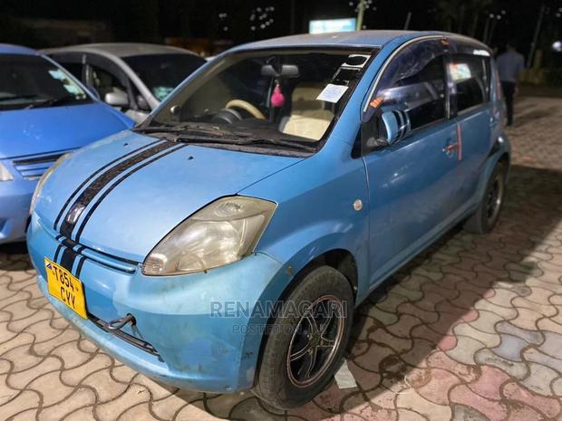 Toyota Passo 2005 Blue
