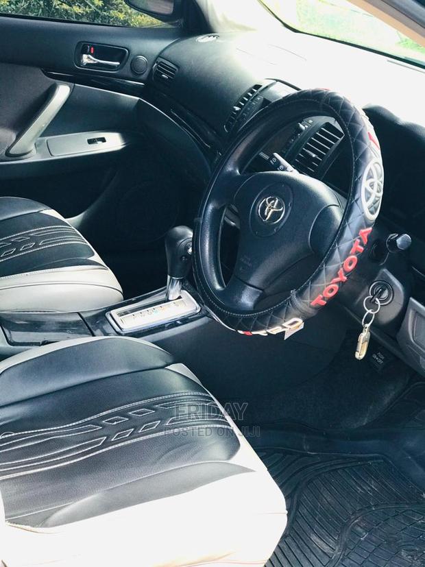 Toyota Allion 2005 Black