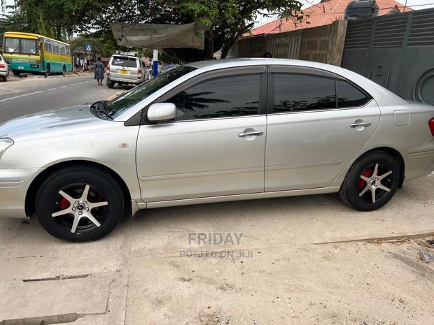 Toyota Premio 2005 Silver