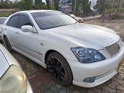 Toyota Crown 2010 White for sale