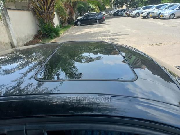 BMW 320i 2003 Black