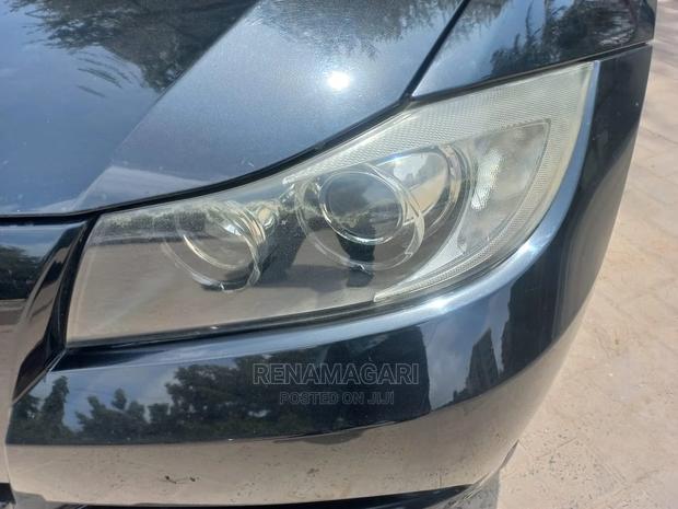 BMW 320i 2003 Black