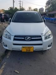 Toyota RAV4 2009 White for sale