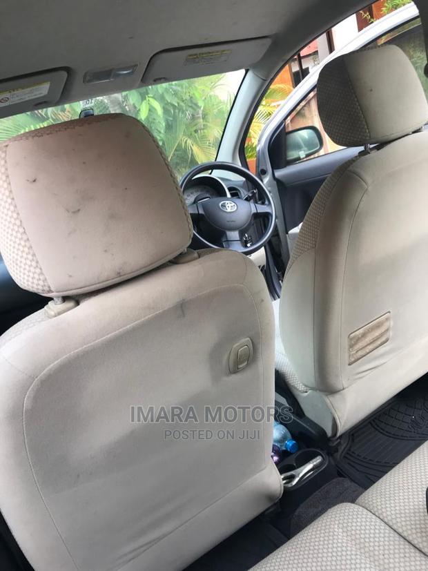 Toyota Passo 2006 Silver