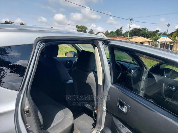 Nissan Dualis 2010 Silver