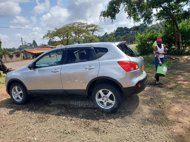 Nissan Dualis 2010 Silver