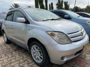 Toyota IST 2004 Silver for sale