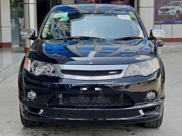 Mitsubishi Outlander 2010 Black