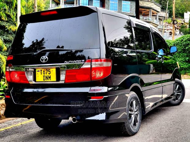 Toyota Alphard 2006 Black
