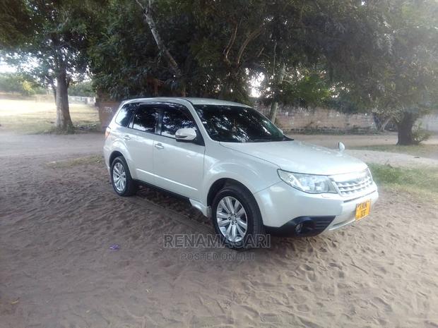 Subaru Forester 2010 White