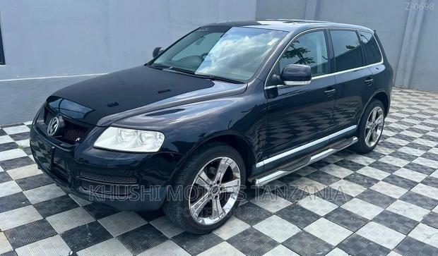 Volkswagen Touareg 2004 Black