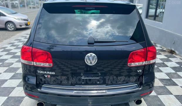 Volkswagen Touareg 2004 Black