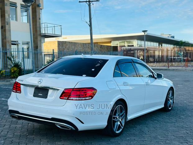 Mercedes-Benz E250 SV Premium 2014 White