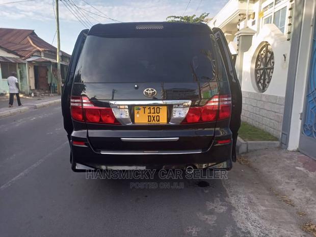 Toyota Noah 2008 Brown