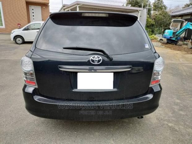 Toyota Corolla Fielder 2010 Black