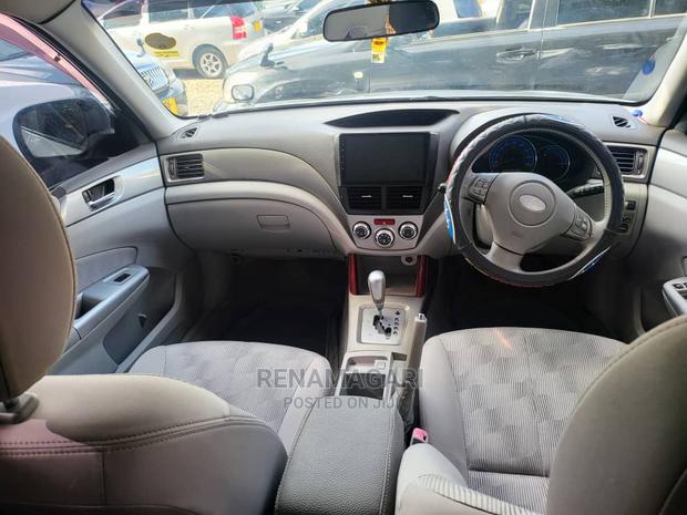 Subaru Forester 2010 Silver