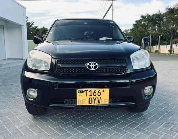 Toyota RAV4 1.8 2005 Black