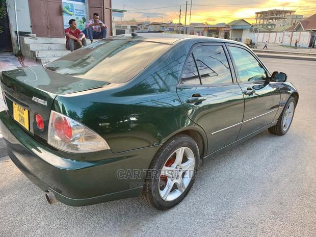 Toyota Altezza 2002 Green