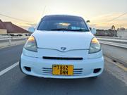 Toyota Fun Cargo 2004 White for sale
